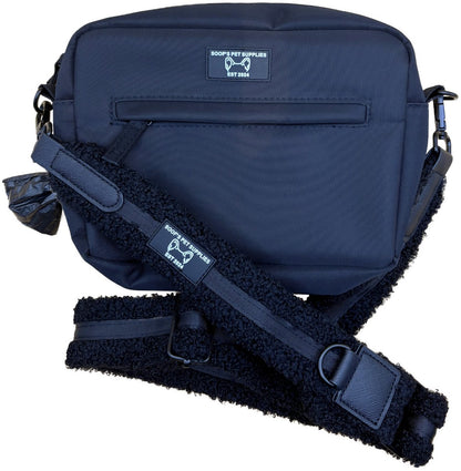 DogMom Bag Mix & Match met Emerald Blue schouderband en uitritsbaar waterflesvak – praktische tas voor hondeneigenaren