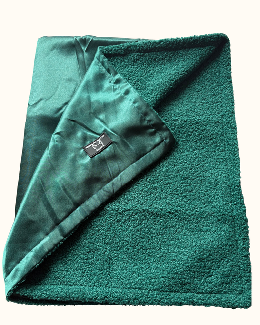 Luxuriöse Hundedecke Smaragdgrün – Velours & Fleece – 78 x 100 cm