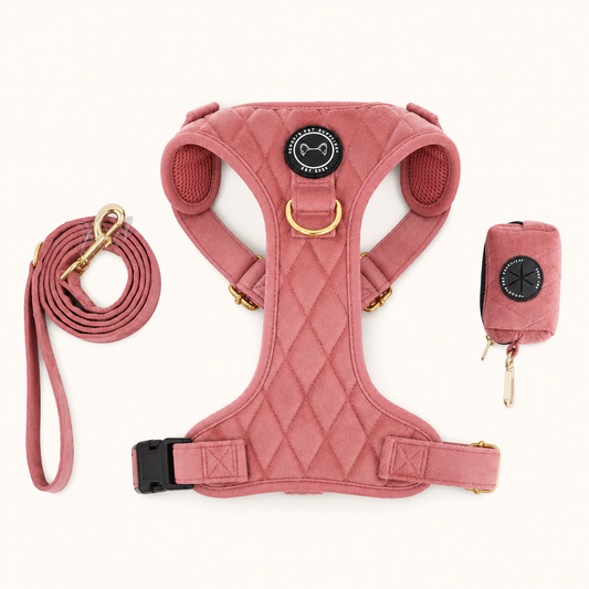 roze-velvet-anti-trektuig-set-met-riem-en-poepzakhouder-soofs-pet-supplies